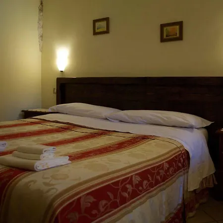 Residenza La Torre Aparthotel Santo Stefano Di Sessanio Esterno foto
